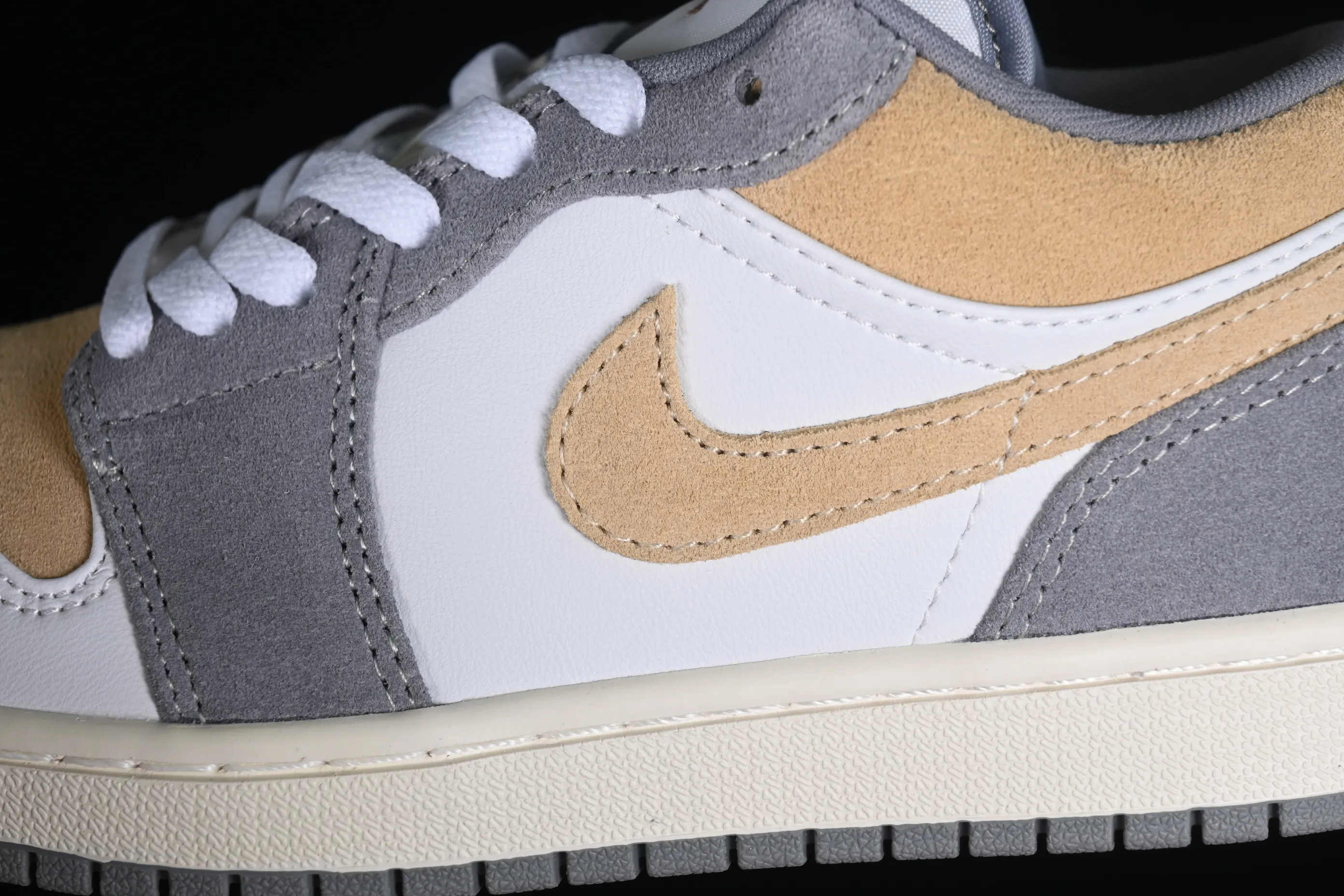 All categories Air Jordan Jordan series basketball shoes Air Jordan 1 Low Z version Air Jordan 1 Low AJ1 Joe 1 gray brown low-top cultural basketball shoes DC0774-189